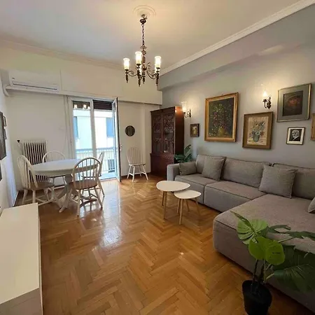 2Bdr Apartment In Plaka-2 Mins Walk To Syntagma Athens Exterior photo